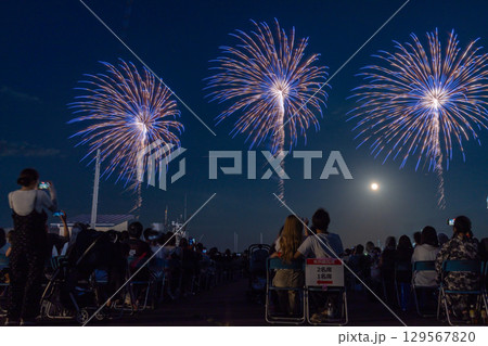 【花火風景】第40回なとり夏まつりの打ち上げ花火 129567820