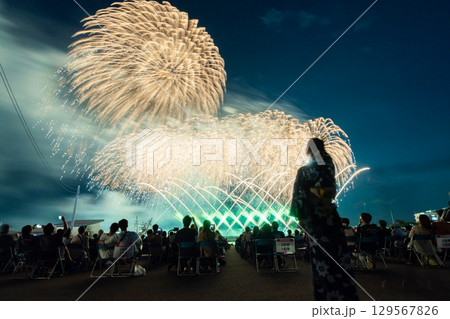 【花火風景】第40回なとり夏まつりの打ち上げ花火 129567826