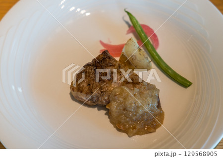 スイデンテラスのディナー 129568905