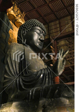 東大寺　大仏殿 129570696