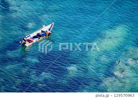 島武意海岸・ウニ漁・積丹岬(北海道・積丹町) 島武意海岸・ウニ漁・積丹岬(北海道・積丹町) 129570963