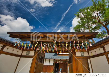 風鈴のある風景 129571966