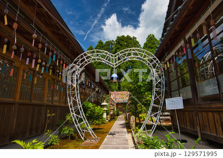 風鈴のある風景 129571995