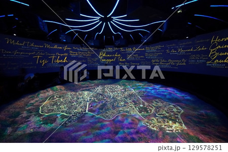 2025 大阪・関西万博　インドネシアパビリオン展示 129578251