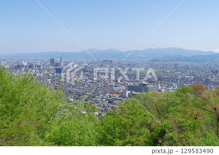 福井市中心部 八幡山展望台からの眺め 福井市中心部 八幡山展望台からの眺め 129583490