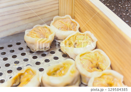 Asian traditional food. Korean style dumplings 129584385