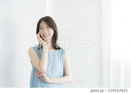 若い女性、ビューティーイメージ 若い女性、ビューティーイメージ 129587625