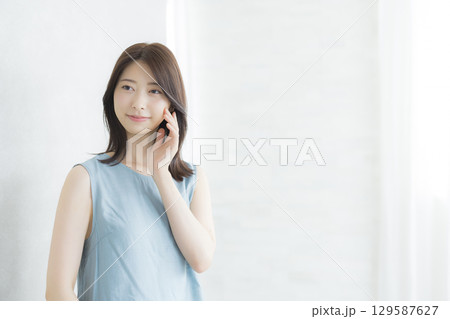 若い女性、ビューティーイメージ　 129587627