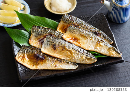 鯖の塩焼き 129588588