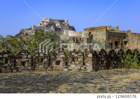 クンバルガル城のバダル・マハル・クンバルガル 129608376
