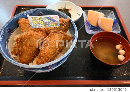 佐渡島名物　ブリカツ丼 129615041