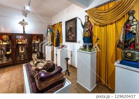 Interior of the convent and church of Nossa Senhora do Carmo in Interior of the convent and church of Nossa Senhora do Carmo in 129620437
