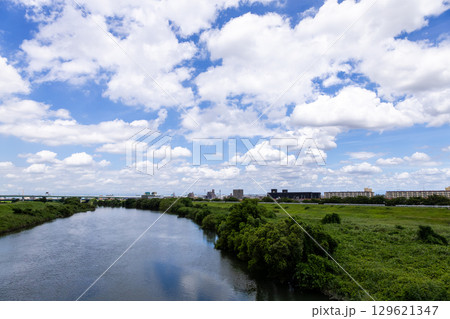 青空と雲 青空と雲 129621347