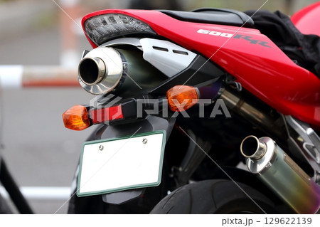 バイクのマフラー　イメージ 129622139