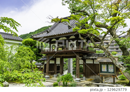湯村温泉 正福寺 山門 兵庫県新温泉町 湯村温泉 正福寺 山門 兵庫県新温泉町 129629779