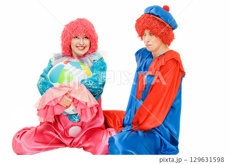 couple of clowns 129631598