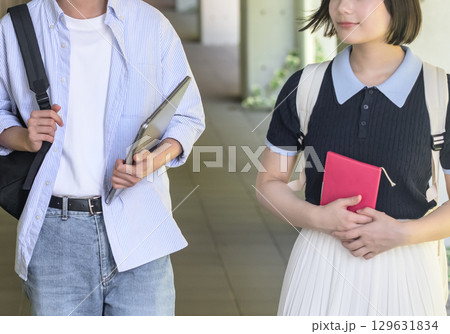 大学生イメージポートレート 129631834
