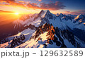 【リアルな風景】壮大な雪山の壁紙【夕焼け】 129632589