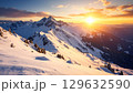 【リアルな風景】壮大な雪山の壁紙【夕焼け】 129632590