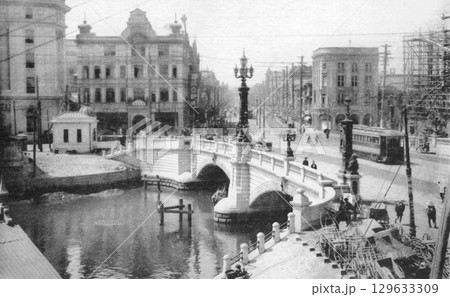 古写真 1911-1918年 東京 石橋の竣工間もない頃の日本橋の風景 古写真 1911-1918年 東京 石橋の竣工間もない頃の日本橋の風景 129633309
