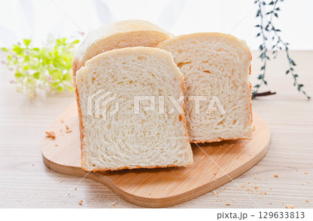 手作りミルク食パン 手作りミルク食パン 129633813