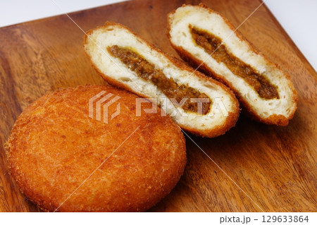 おいしいカレーパン 129633864