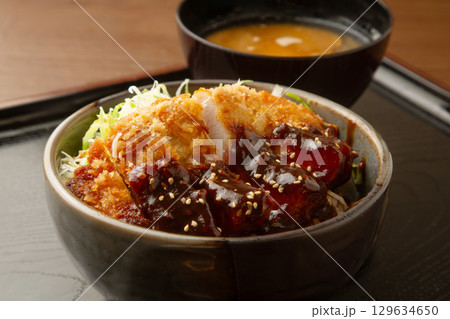 味噌かつ丼 129634650