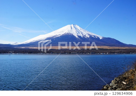 山中湖と富士山 山中湖と富士山 129634906