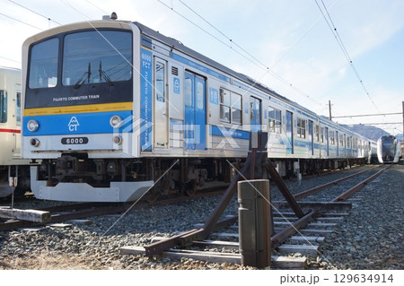 富士山麓鉄道(富士急行線)の風景 河口湖駅車両基地(富士急6000系) 富士山麓鉄道(富士急行線)の風景 河口湖駅車両基地(富士急6000系) 129634914