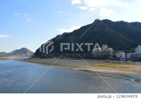 金華山・岐阜城(岐阜県岐阜市) 金華山・岐阜城(岐阜県岐阜市) 129634978