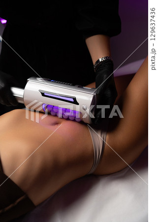 Massage with compression microvibration apparatus and endosphere therapy Massage with compression microvibration apparatus and endosphere therapy 129637436