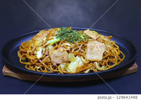 ソース焼きそば ソース焼きそば 129641498