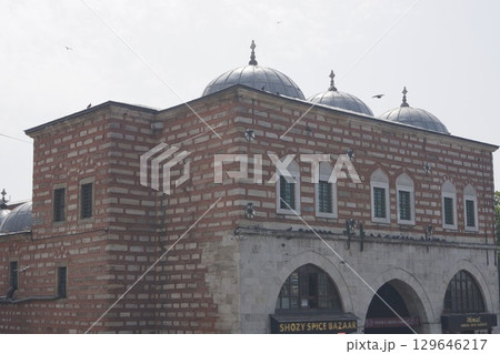 トルコ イスタンブールのイエニ･モスク 129646217