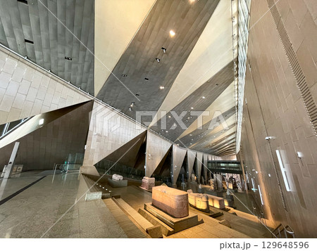 ギザ・大エジプト博物館 展示室 ギザ・大エジプト博物館 展示室 129648596