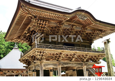 アジサイが満開 音羽山 清水寺山門 129648684