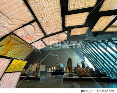 ギザ・大エジプト博物館 展示室 ギザ・大エジプト博物館 展示室 129648729