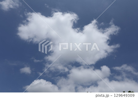 Blue Sky and clouds closeup Blue Sky and clouds closeup 129649309