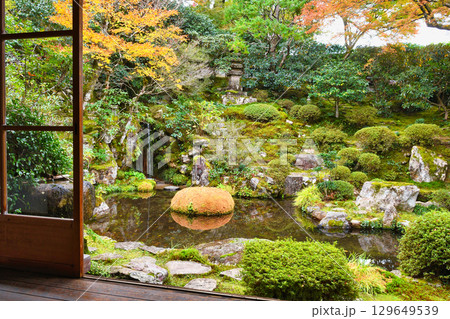 大原　実光院　契心園　美しい紅葉（京都府京都市左京区） 129649539