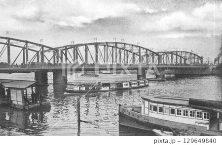 古写真　1924-1927年　東京　両国橋と隅田川 129649840