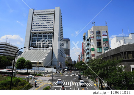 中野にそびえるサンプラザの雄姿　7月中野126中野サンプラザ 129651012