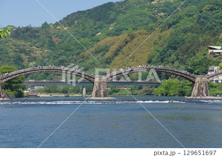 錦帯橋のある風景 129651697