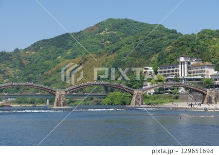 錦帯橋のある風景 129651698