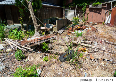 老朽化した住宅 特定空家 倒壊の危険性 老朽化した住宅 特定空家 倒壊の危険性 129654974