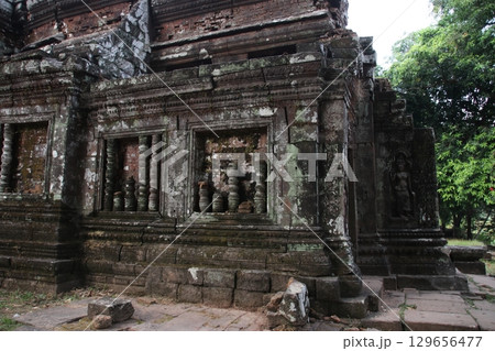 ワット・プーの本殿 129656477