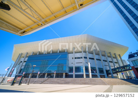 日本の横浜都市景観 みなとみらいのKアリーナなどを望む=23日 日本の横浜都市景観 みなとみらいのKアリーナなどを望む=23日 129657152