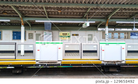 大阪メトロ中央線の朝潮橋駅 大阪メトロ中央線の朝潮橋駅 129658492