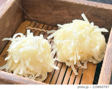 佐賀呼子名物・いかしゅうまい 129660767
