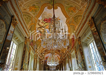 イタリア・ジェノヴァ王宮 129660921