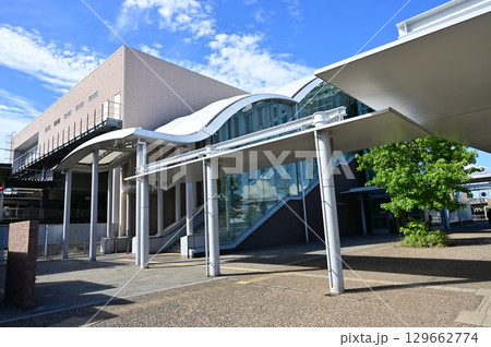 岸辺駅（きしべえき）東海道本線の南口 129662774