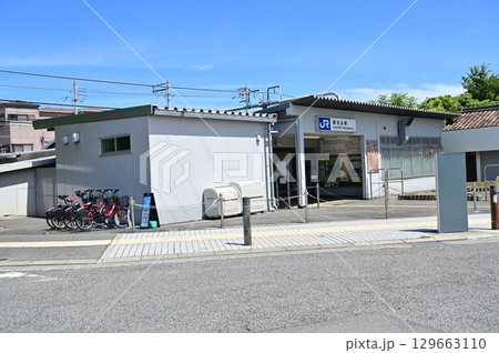 信太山駅(しのだやまえき)阪和線の東口 信太山駅(しのだやまえき)阪和線の東口 129663110